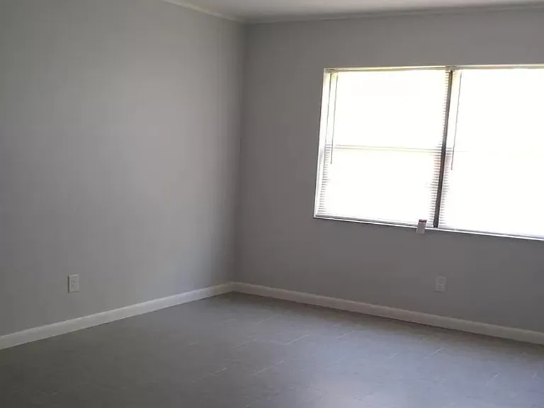 3038 Eastland Blvd #F207 — Photo 8