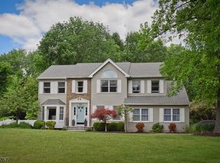 42 Timberline Dr, Sparta, NJ 07871