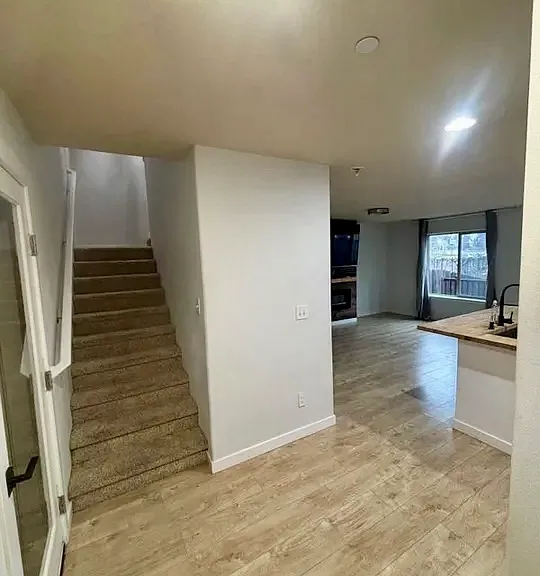845 NE 109th Ct — Photo 3