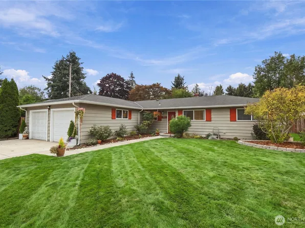 15403 Corliss Place N, Shoreline, WA 98133