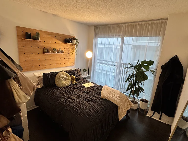75 Dalhousie St #1013 — Photo 3