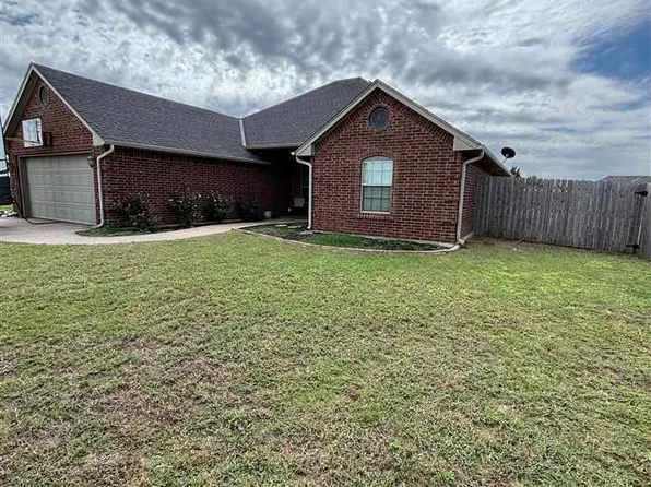 11202 NE Jere Layne, Elgin, OK 73538
