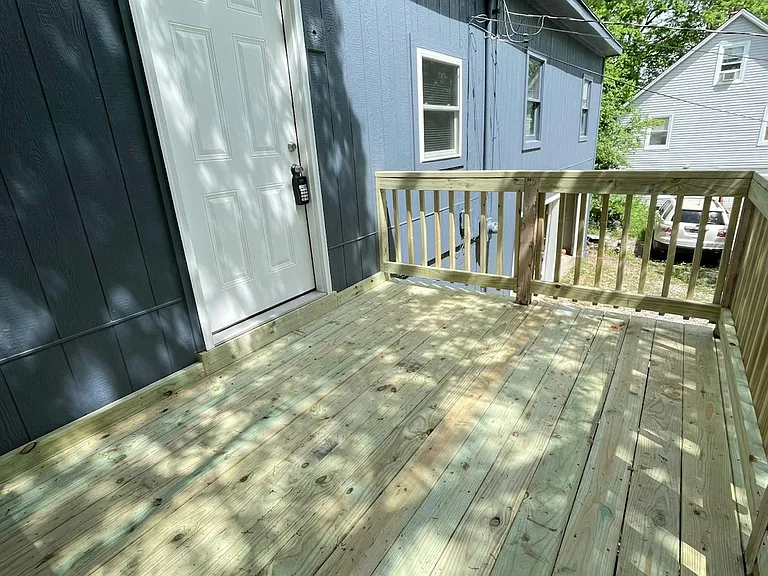 Deck 1