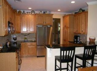 7 Rittenhouse Rd, Stockton, NJ 08559