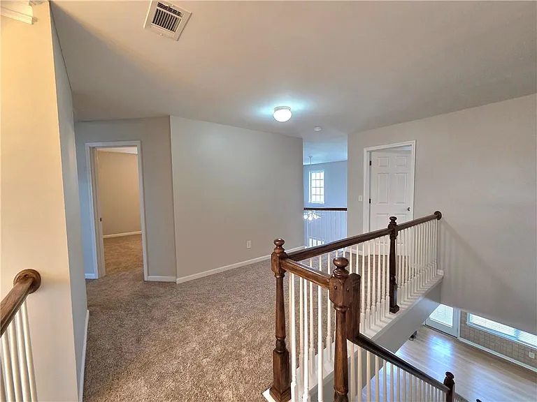 621 Roxtree Ct — Photo 11