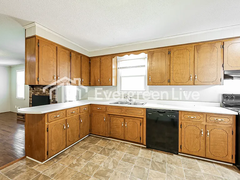 108 Mulberry St — Photo 7