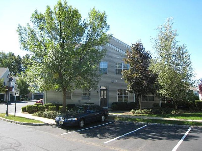 43 Four Oaks Rd, Bedminster, NJ 07921 Zillow