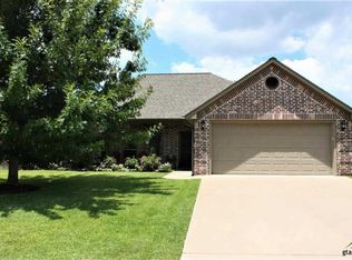 11170 Water Oak Dr, Flint, TX 75762