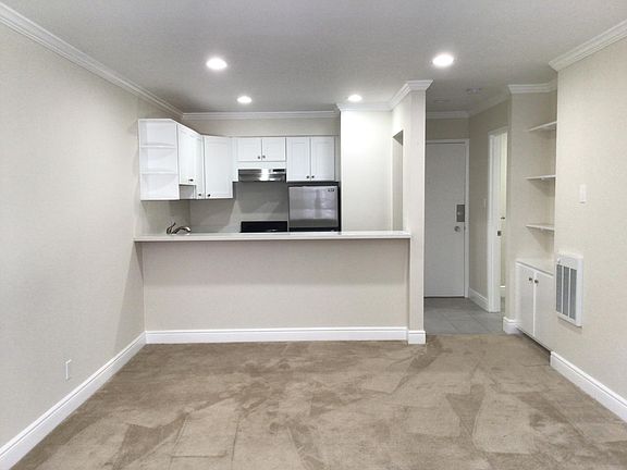 4th image of 1650 Octavia St #103