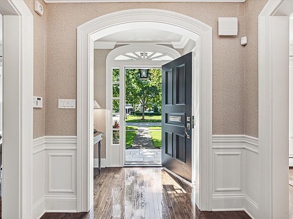 5th image of 139 Abingdon Ave