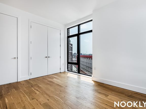 5th image of 38-38 32nd St #869