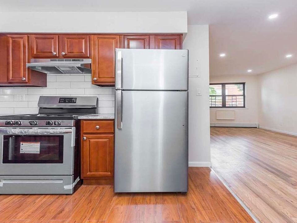 1st image of 58-15 Maspeth Ave #2