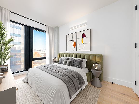 3rd image of 60 W 125th St APT 806
