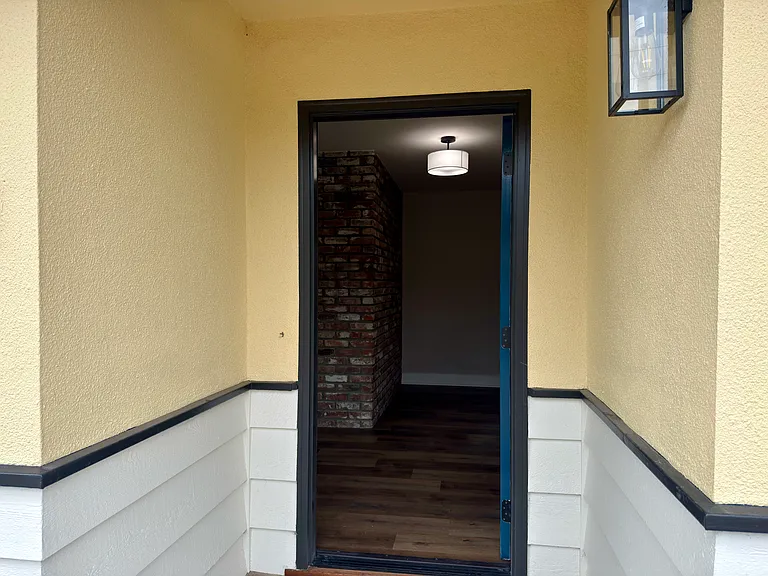 831 Monticello Dr — Photo 9