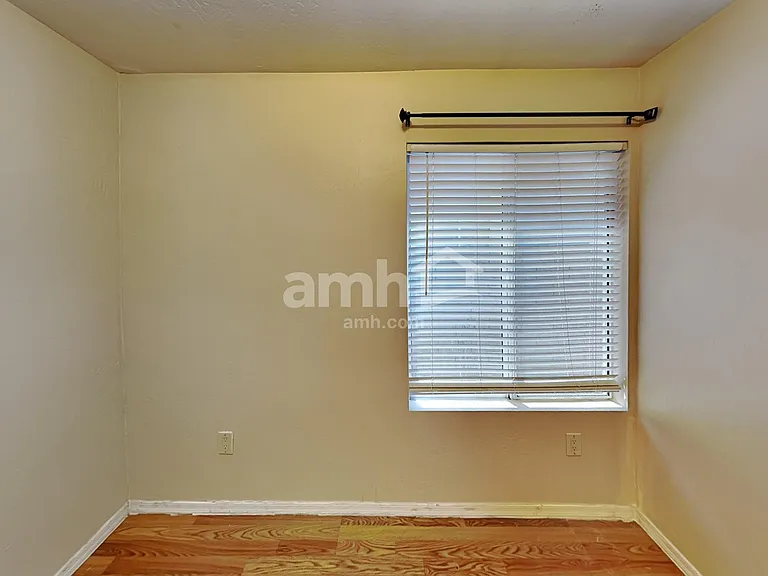 720 S Ithica St — Photo 15