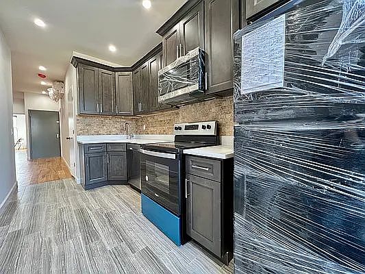 2nd image of 1699 Nostrand Ave #2
