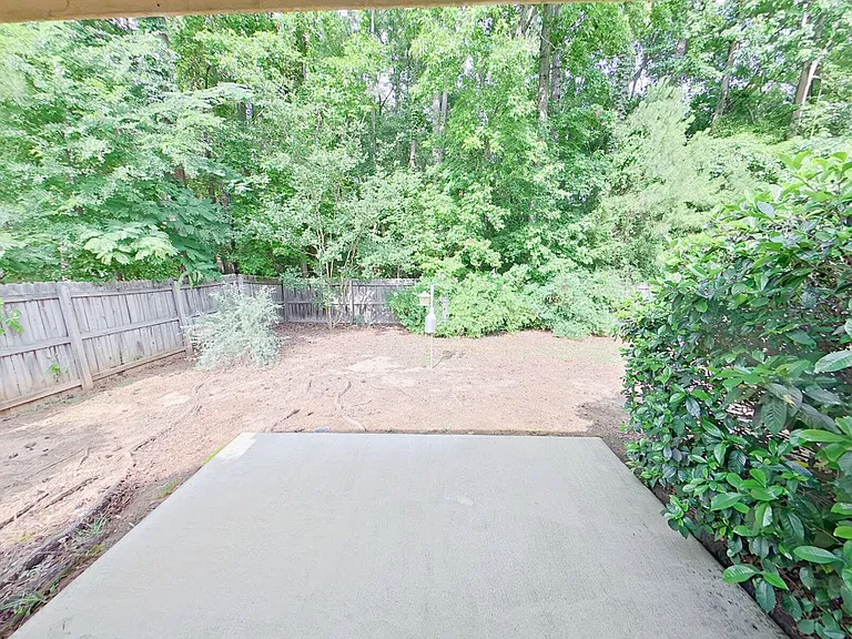 491 Connemara Trl — Photo 11