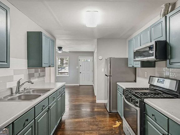 5th image of 195 Royal Ct