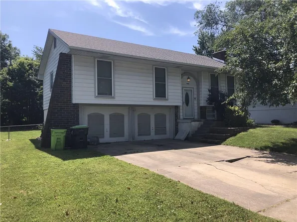 1603 S King Ave, Harrisonville, MO 64701