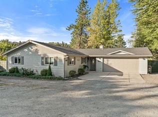 1476 Angelcrest Dr, Medford, OR 97504