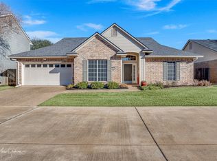 166 Ramses Ln, Shreveport, LA 71105