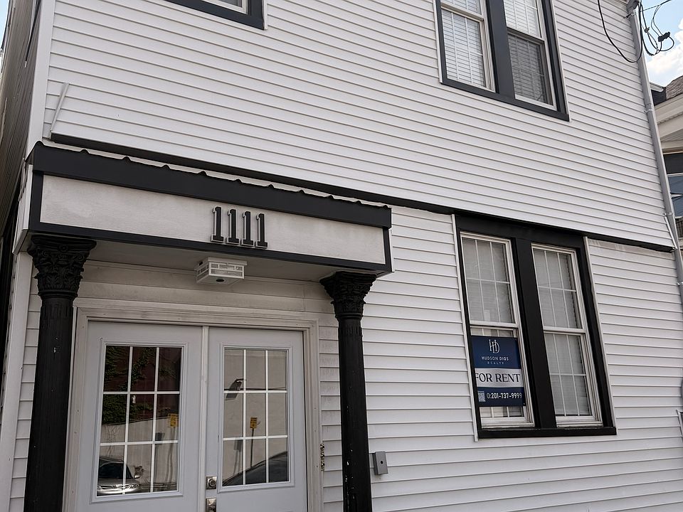 1st image of 1111 53rd St #B