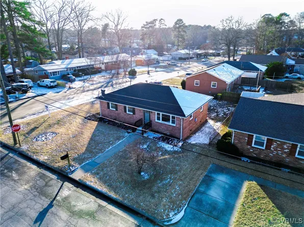 518 Smithfield Ave, Hopewell, VA 23860