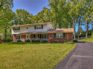 518 Chartier Dr, Saint Louis, MO 63135