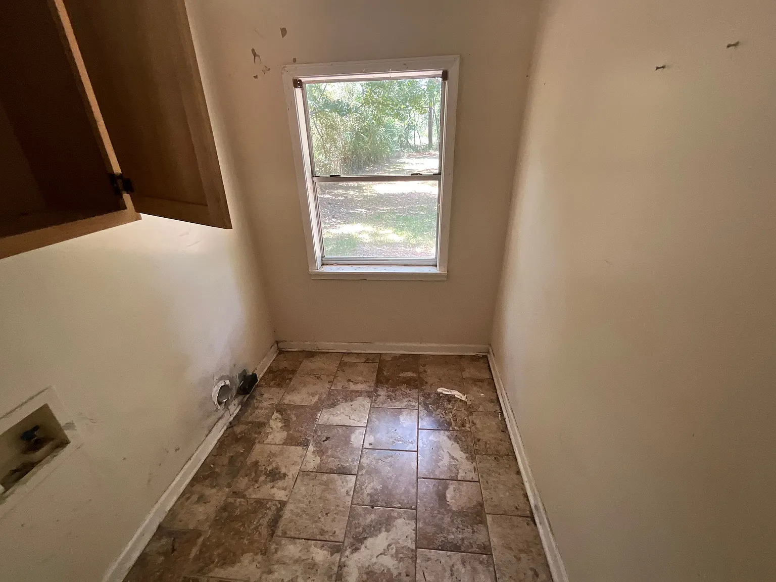 313 South Fox Hall Road - 1 — Photo 3