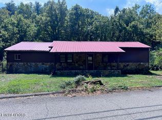 116 Spencer Dr, Harriman, TN 37748