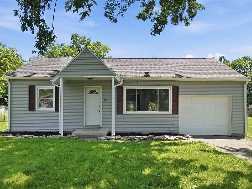 1st image of 316 Hickory Dr