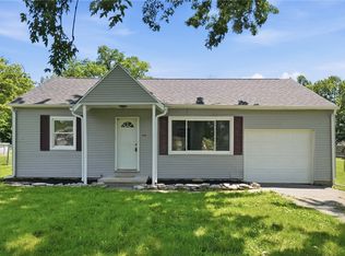 316 Hickory Dr, Springfield, OH 45503