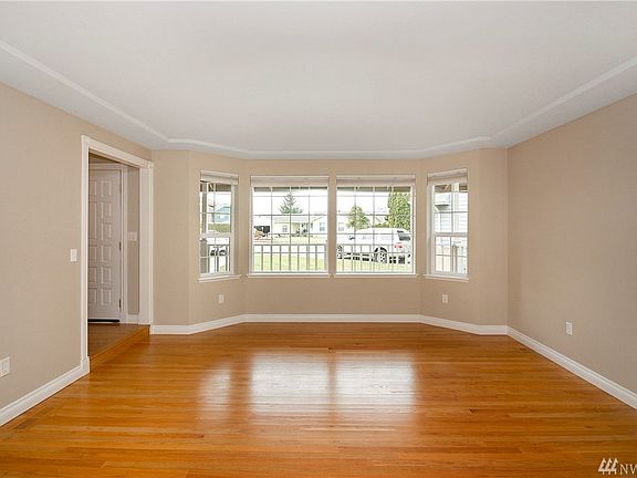 3rd image of 6225 155th Avenue Ct E