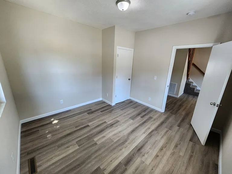 2153 N National Ave — Photo 21