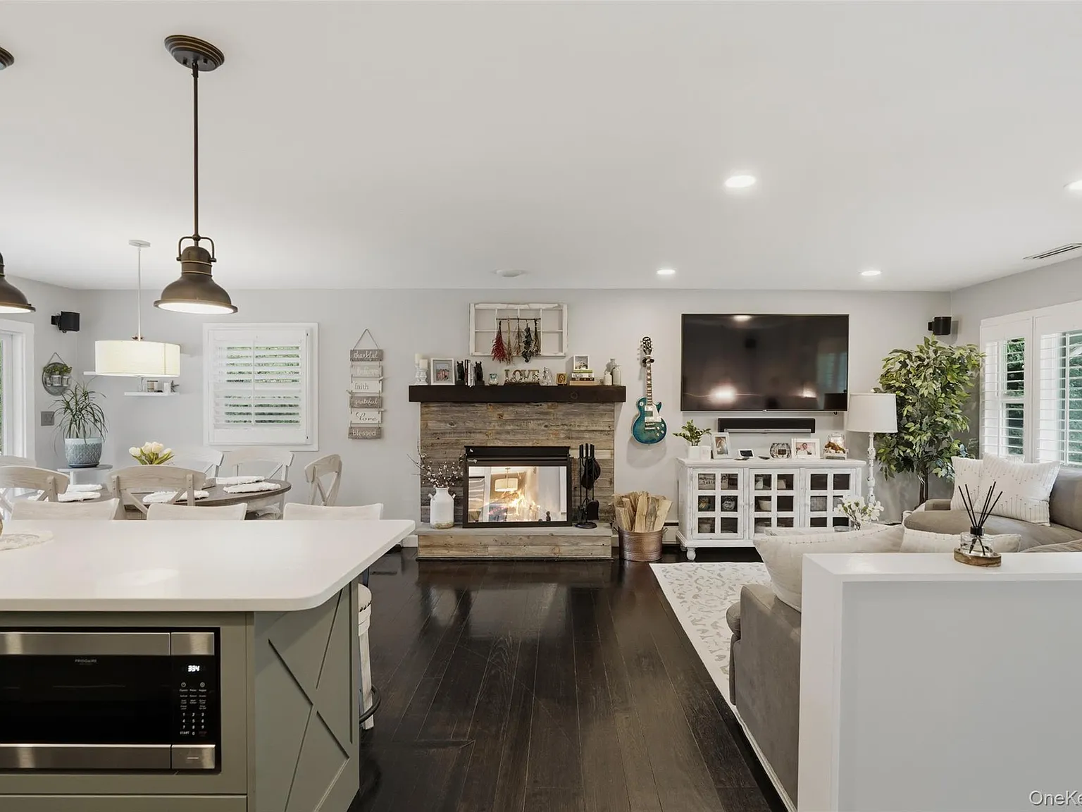 4 bed, 3.0 bath, 1692 sqft, $7,500 — Photo 4
