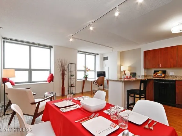 474 N Lake Shore Dr, Chicago, IL