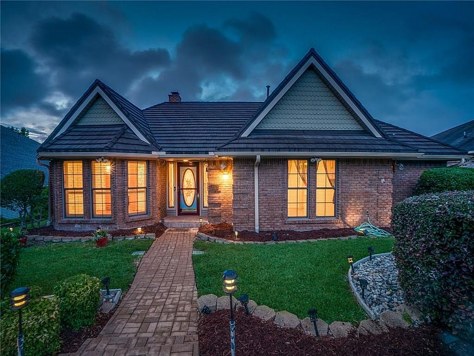 1st image of 3028 Club Country Dr