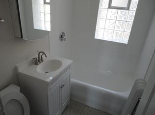 6951 N Ashland Blvd APT I3, Chicago, IL 60626