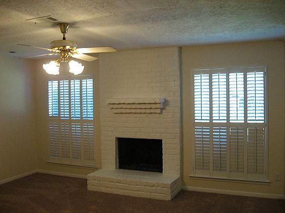 3rd image of 11818 Southlake Dr