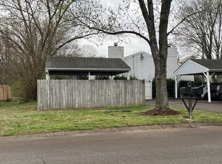 905 Patio Dr, Nashville, TN 37214