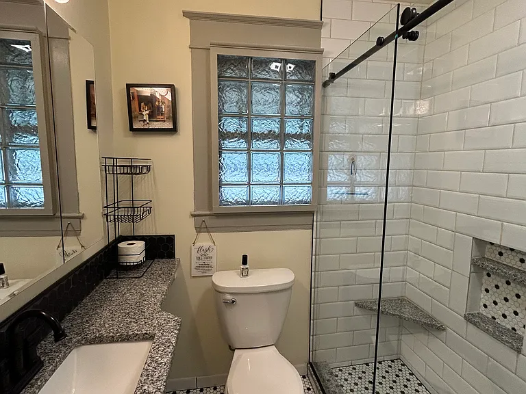 4511 Meridale Ave — Photo 7