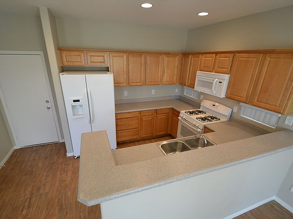 4th image of 5077 Auburn Skyline Ave