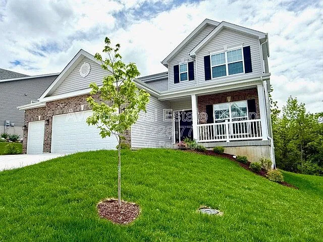 713 Crested Point Dr — Photo 1