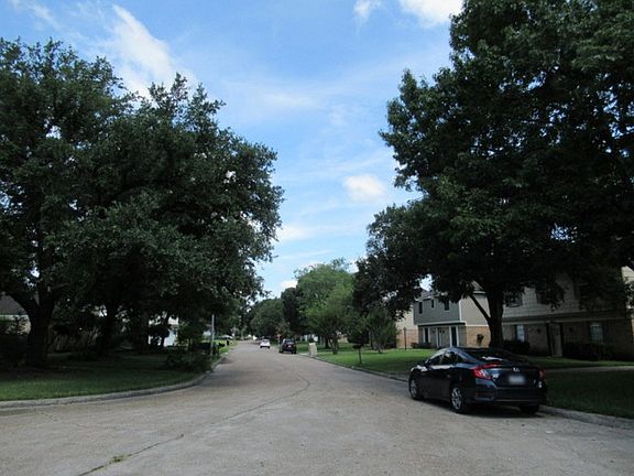 4th image of 5615 Mossy Timbers Dr