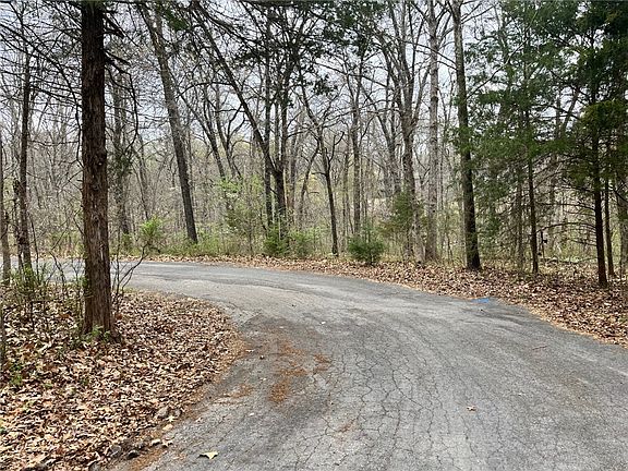 5th image of Bayhill Ln #11