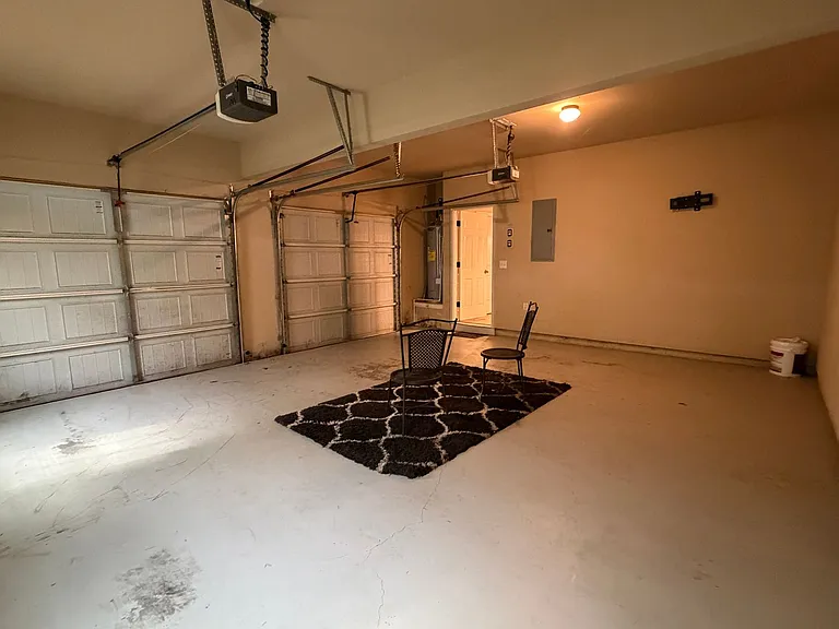 3012 Burgess St — Photo 13