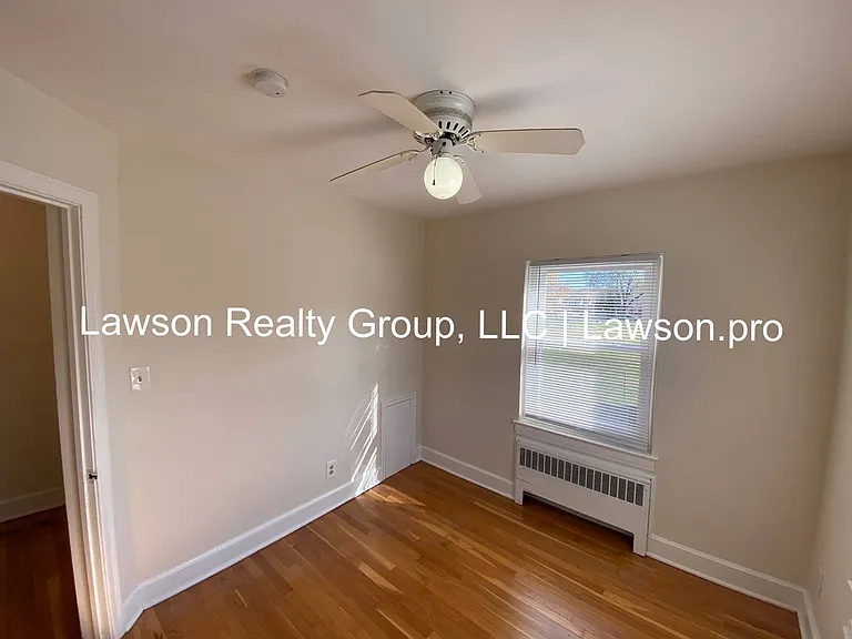 Bowman 2611-2613 — Photo 21