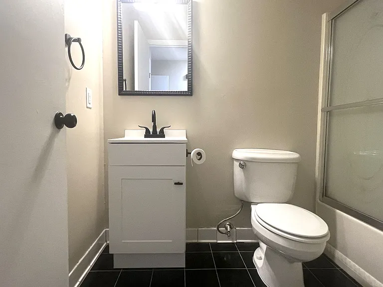 1199 Runnymede Ln — Photo 19