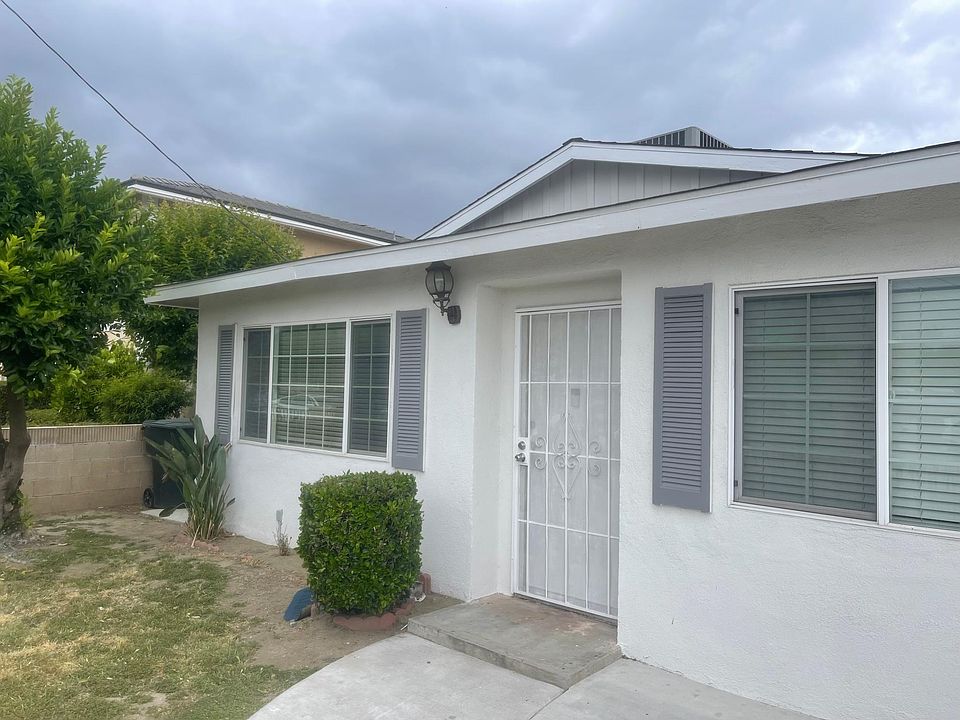 1st image of 4412 Cypress Ave