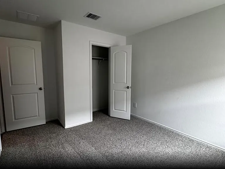 24330 Saddlestone Green Dr — Photo 20